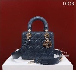 迪奥 M77018-Lady戴妃四格 羊皮皮 Size 20168cm