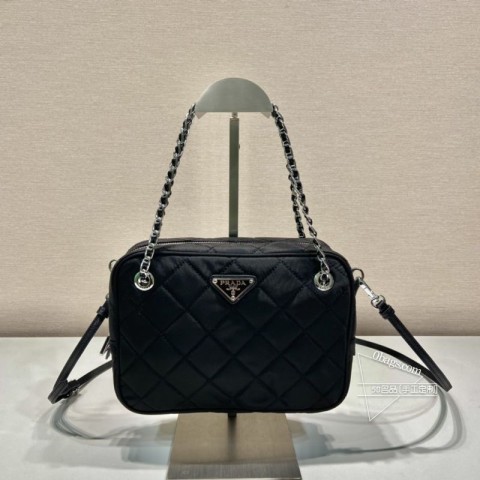 Prada普拉达 1BD642 中古相机包 尼龙面料/五金/手工缝制 价格