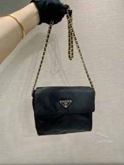 Prada 1BD633 Vintage 中古斜挎包 手工尼龙链条包 高仿
