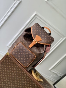 LV M11540 Montsouris 双肩包 Pharrell Williams 尺寸