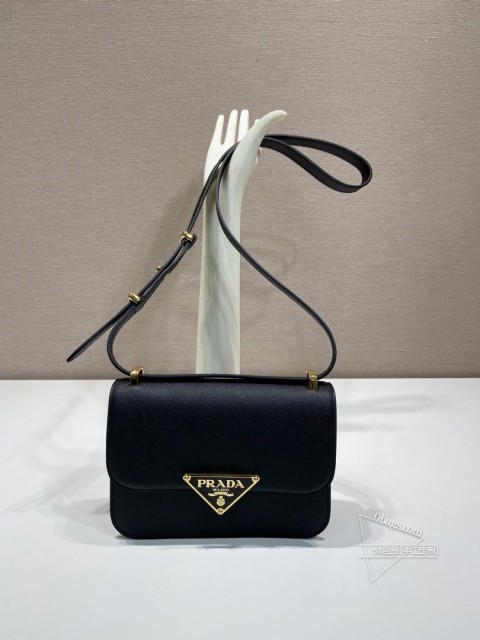 Prada普拉达 1BD320 空姐包 小牛皮 三角菱格 手工设计 价格