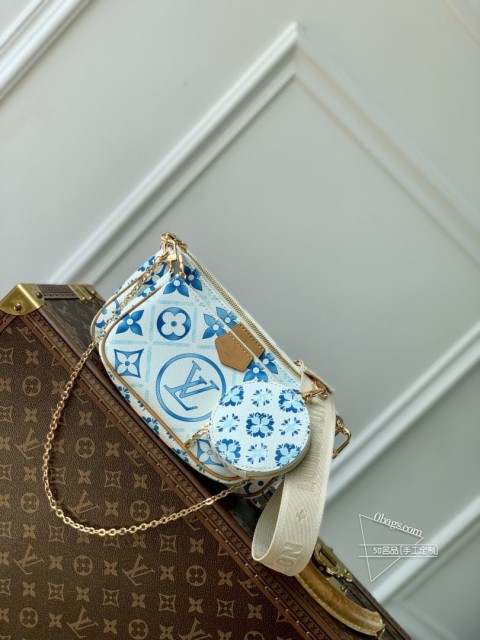 LV M25374 Multi Pochette Accessoires 手袋 | By The Pool 系列 Mo图片