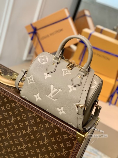 LV M58947 Speedy Bandoulière 25 手袋 灰色 Wild at Heart 胶囊系列