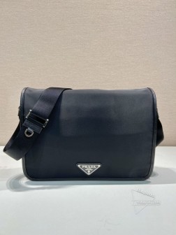Prada 2VD039 邮差包 单肩包 进口尼龙面料 代购