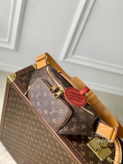 LV M11539 Rush 腰包 Monogram Dust 帆布 复古错视效果 双拉链