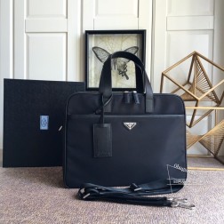 Prada 2VE407 黑色双层男包 进口降落伞布+十字纹牛皮 尺寸