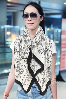  爱马仕羊绒长巾 【H旗舰店长巾】极力推荐款 重磅进口纯羊绒围巾，最好的羊绒纤维，没有一丝杂色，真正的奢侈品中的极品，质感显得更加奢华，手感棒极了 质感品质不想多做描述 只想说，能遇到就是幸运 尺寸：cm，%精选纯羊绒