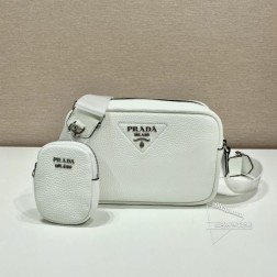 Prada 1BH182 斜跨包 进口鹿皮纹牛皮 可调肩带 图片