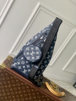 LV M24751 Duo 单肩包 Monogram Shadow 牛皮革制,压印印花工艺