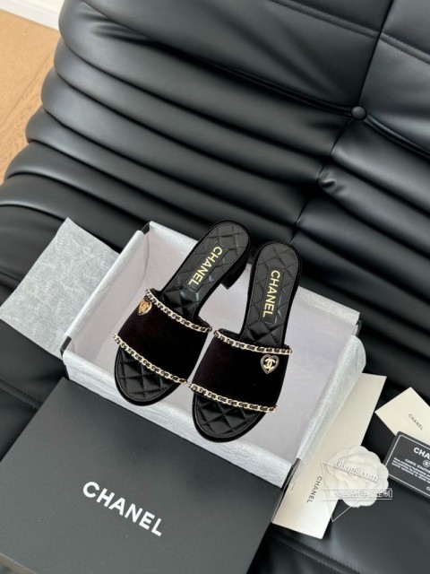 Chanel 25C春夏新款全系列链条拖鞋全系列首发 专柜有的我都有！高版本高品质鞋面牛皮 内里羊皮 582