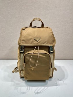 Prada普拉达 2VZ135 尼龙背包 双肩带 小牛皮饰边 价格