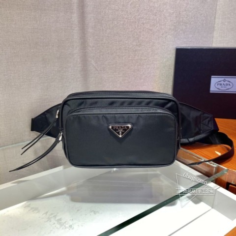 Prada 1BL010 经典腰包胸包 男/女通用 织物皮革材质 复刻