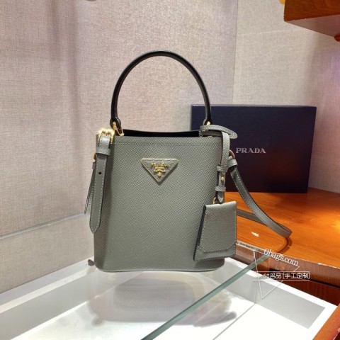 Prada 1BA217 迷你包 新色 进口Saffiano皮革 拆卸肩带 高仿