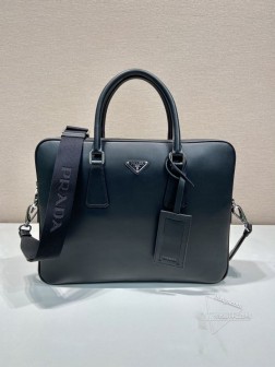 Prada 2VE368 纳帕皮公文包 多功能小牛皮 两隔层 尼龙肩带 图片