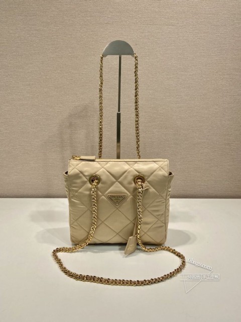 Prada普拉达 1BG468 中古链条流浪包 手工尼龙菱格 代购