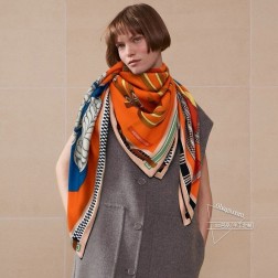 羊绒新款 买了都说好看 推荐 爱马仕双面同色羊绒方巾，【幸运密匙双面同色】顶级工艺超值 爱马仕专柜爆款 立体呈现图案纹路实物档次极高 特殊工艺高端研发惊艳问世 特殊尖端工艺处理 受到白富美的喜欢 无论是品质 款式 价格都令大牌控的她们尖叫 超高性价比 绝对值得入手 尺寸：cmcm，70%羊绒+30%真丝