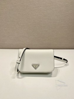 Prada 2VD061 十字纹皮革颈挂,2024秋冬系列 一比一