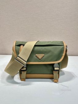 Prada普拉达 2VD066 邮差包 Re-Nylon小号翻盖包 价格