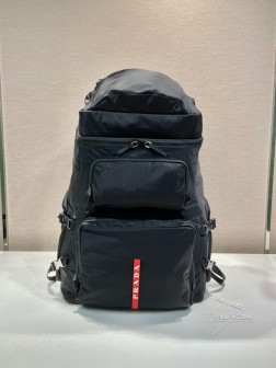 Prada普拉达 2VZ086 登山包 尼龙材质 多口袋设计 高仿