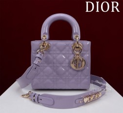 DIOR M77018-Lady戴妃四格-漆皮 Size 20168cm