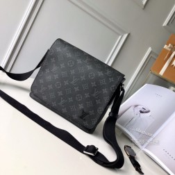 LV M44000 男士单肩斜挎包 小号 22x25x8cm monogramme eclipse帆布