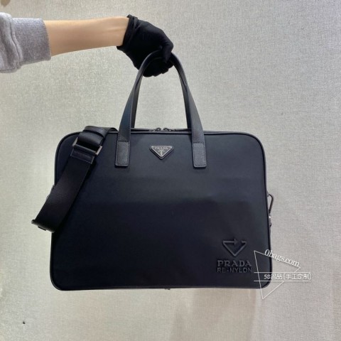 Prada普拉达 2VE005 环保系列 男士公文包 再生尼龙 图片