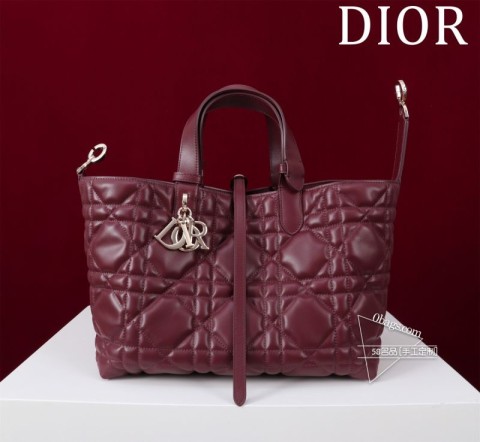 DIOR DIOR TOUJOURS 手袋 尺寸：231515cm 281921cm 372028cm
