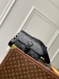 LV M83567黑 MONTSOURIS迷你手袋 真皮材质 1994经典设计