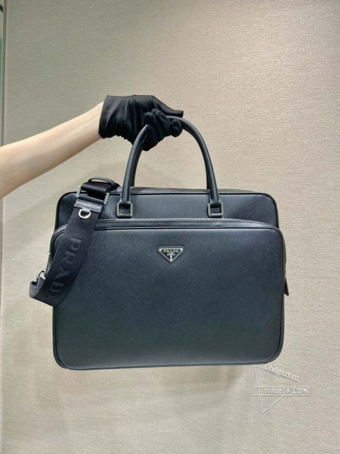 Prada普拉达 2VE021 新款公文包 尼龙肩带 多格层 图片