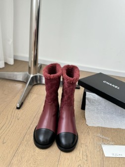 Chanel 雪地靴 秋冬暖心推荐 高品质认准我家实拍 穿腻了毫无特色的ugg 不妨来买这款,超级仙 1354