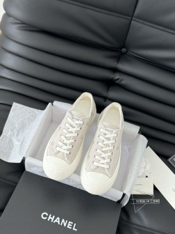 Chanel 24P新款大头饼干鞋原版开发 顶级版本鞋面正品一致的皱漆皮 内里羊皮TPU大底 非普通 1414