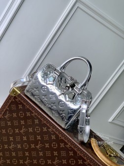 LV M11987 Speedy Bandoulière 20手袋 | Ski系列 | 压纹涂层帆布/光滑皮革