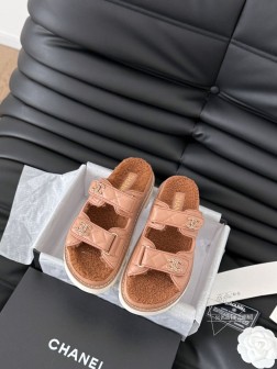 发泡大底版本 Chanel 24新款羊毛魔术贴凉鞋系列秋冬羊毛系列版本高版本 内里全羊毛 Size3 1100