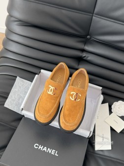 Chanel 25C新款大Logo乐福鞋上新新款首发,巨经典的一款乐福鞋。鞋面牛皮 内里羊皮 真皮大 514