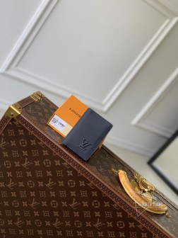 LV M11489 深蓝男士卡包 Aerogram 小牛皮 钱夹 低调金属字母