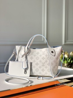 LV HINA 小号手袋 M54353 | 双重设计 | 弹簧扣 | 材质:皮革