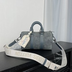 LV 22762 牛仔万岁！浮雕牛仔Keepall 海洋蓝男女皆可