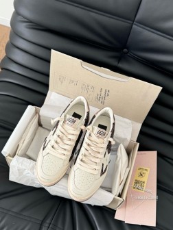 GGDB 小脏鞋新色出货啦!新款来袭 个性涂鸦,好看又百搭,细节拉满~今年最新版面 官网专柜限定款 458