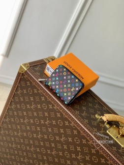 LV M13409 黑彩 Zippy 零钱包 Monogram 材质 重版 俏皮设计