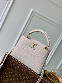 LV M24727 Capucines小号手袋 全粒皮 浅咖 2013年问世