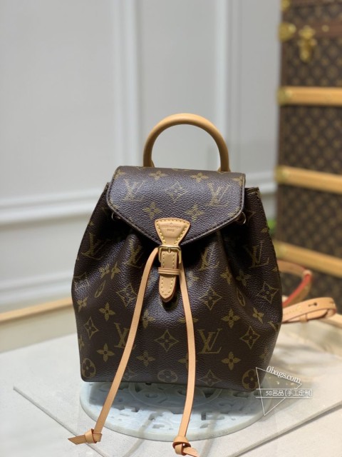 LV M45639 老花 背包 Cruise 16系列 时尚都市风格