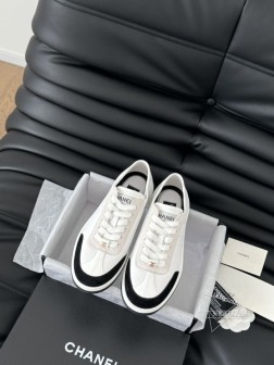 Chanel 24K新款运动休闲鞋百搭小白鞋 款式搭配不会出错撞色搭配活力满满啊 侧面注塑logo 1219