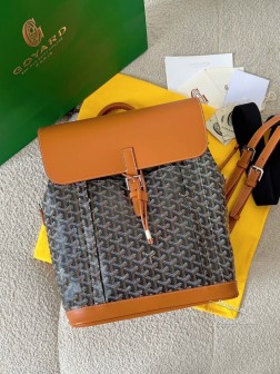 GOYARD alpin mm 男士翻盖双肩包 黑棕 全皮拼老花