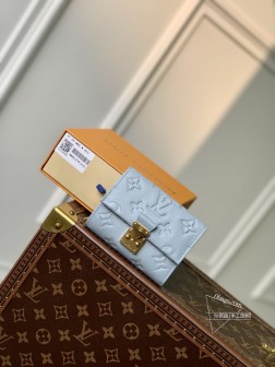 LV M82926 Pochette M 钱包 Monogram Unplant皮革