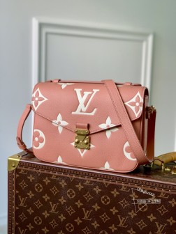 LV M45773 Pochette MéTIS 手袋 黑色 2021 春季 Mo 高仿
