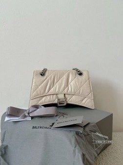 Balenciaga Crush链条包 小号 奶茶色 油蜡爆裂皮纹