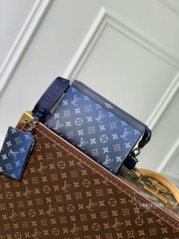 LV M81124 蓝色芯片版 Alpha Wearable 钱夹 渐变色Monogram Eclipse 帆布皮革