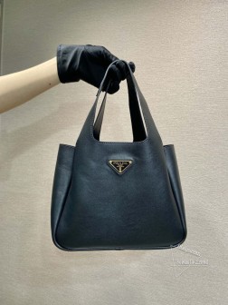 Prada普拉达 1BG542 迷你菜篮子 平纹牛皮 三角形徽标 尺寸