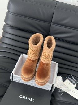 Chanel 24B新款雪地靴 秋冬暖心推荐 高品质认准我家实拍 穿腻了毫无特色的ugg 不妨来买这 995