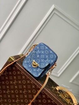 LV M82948 蓝色牛仔 Fairfax Pochette, Monogram牛仔布, 天然皮革肩带
